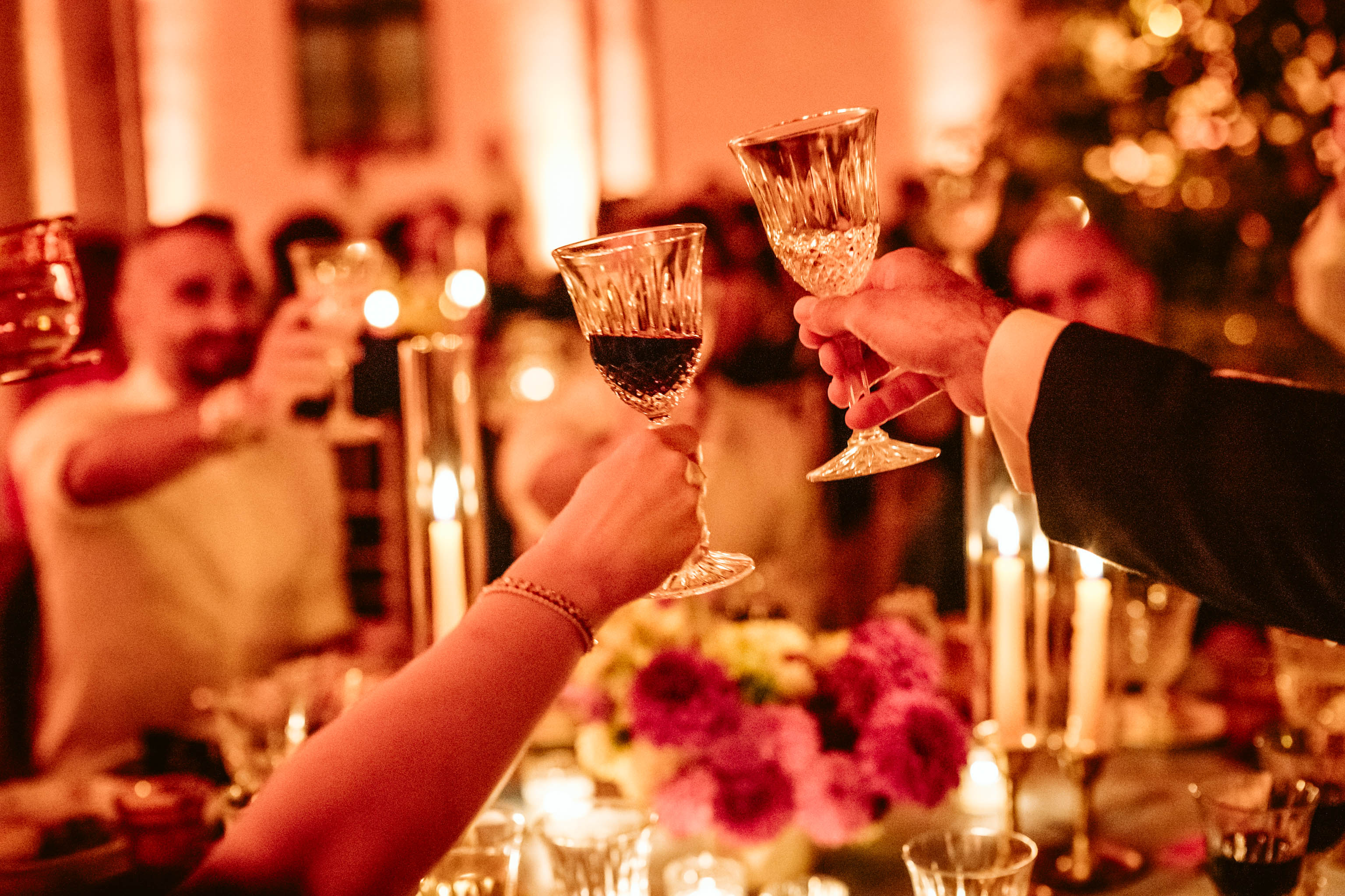 Matrimonio intimo: come organizzare nozze con pochi invitati e molte più possibilità